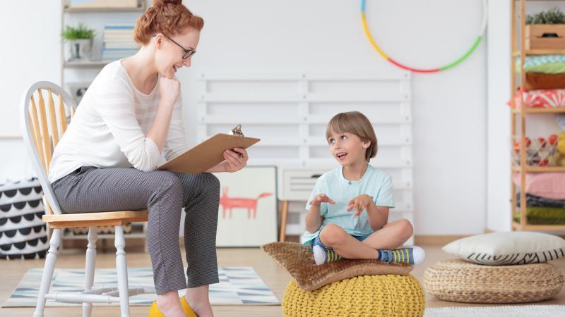 Je cherche un ou une assistante maternelle  Département de l'Aude